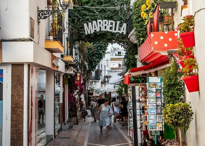 Apartment A 400m Del Paseo Maritimo