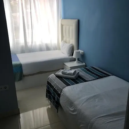 A 400m Del Paseo Maritimo Apartament